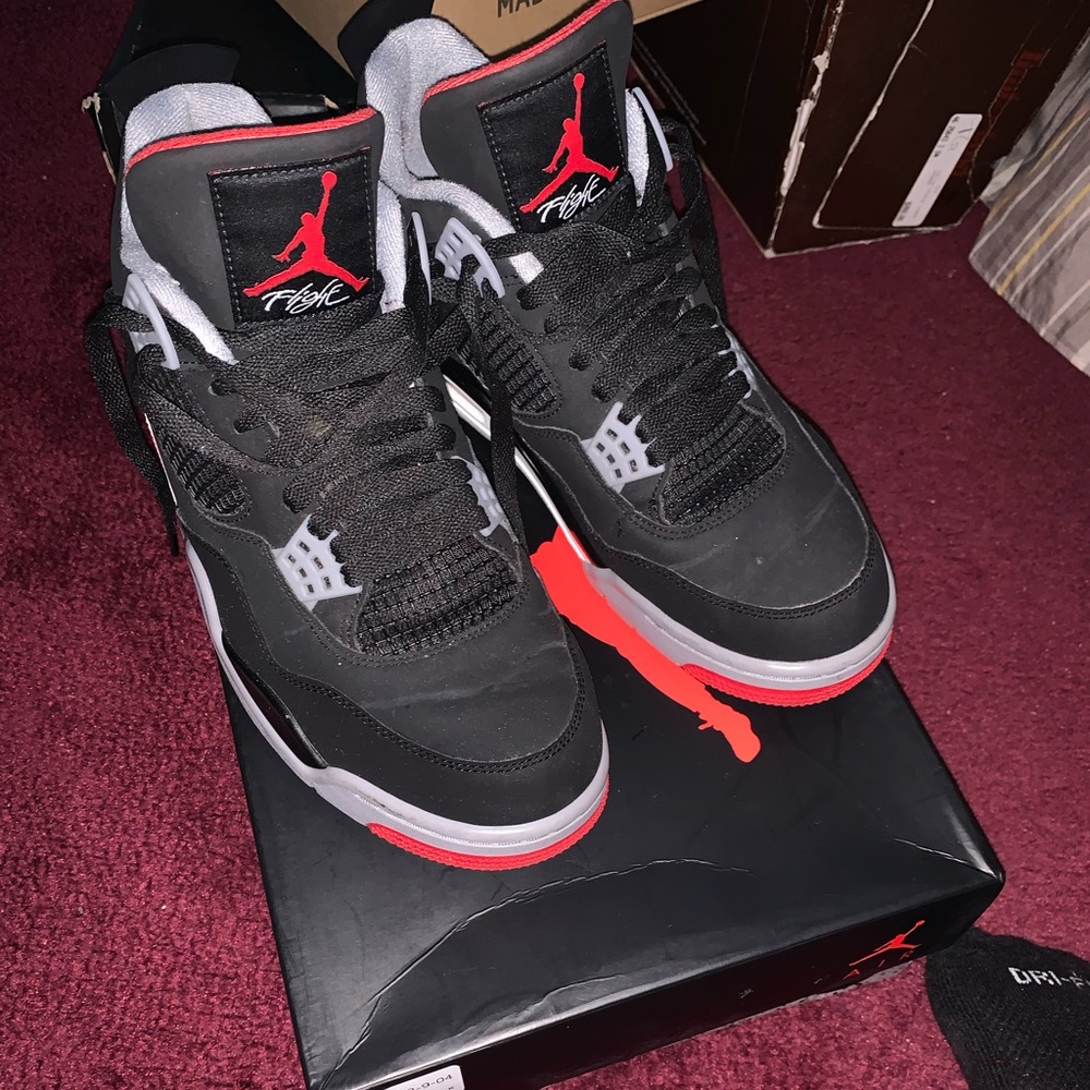 Jordan Retro 4